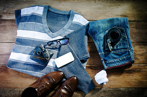 포토 JPG 해외이미지 학생 라이프스타일 옷 안경 백그라운드 신발 컨셉 장신구 열쇠 모바일 사람없음 목재 스마트폰 알약 연필 유행 디지털 수확 도시 지갑 칼 모험가 스마트 손목시계 스위스 오브젝트 복고 여권 폴더 머리위 스타일 힙스터 해외202004 해외포토 나무 잡화 패션 유럽 시계 농업 재료 학용품 생활 핸드폰 스마트기기 필기구 약 파일 파일형식 이미지허브