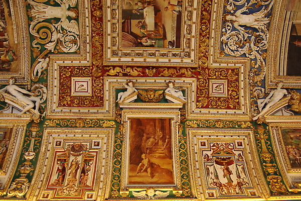 포토 JPG 해외이미지 유럽 종교 여행 휴가 미술 사람없음 장식 관광지 이탈리아 도시 화려 역사 로마 르네상스 해외202004 해외포토 나라 컨셉 문화예술 파일형식 이미지허브