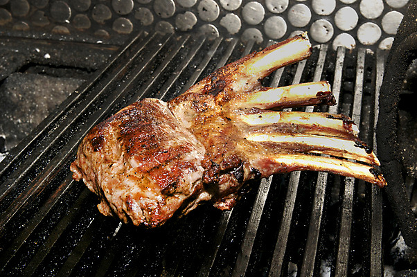 포토 JPG 해외이미지 음식 육류 돼지고기 요리 사람없음 주방 식당 식사 저녁식사 카페 돼지 그릴 아침식사 상품 굽기 먹기 칼로리 점심식사 단백질 해외202004 해외포토 식재료 포유류 모션 주방용품 상점 구이 영양소 파일형식 이미지허브