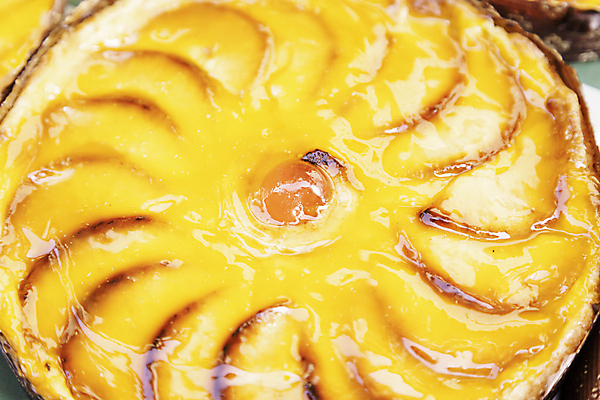 포토 JPG 해외이미지 디저트 실내 근접촬영 사람없음 애플파이 해외202004 해외포토 음식 뷰포인트 내부 파이_빵 파일형식 이미지허브