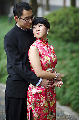 포토 JPG 해외이미지 손 커플 남자 꽃 행복 꽃다발 결혼 백그라운드 가족 관계 신혼부부 포옹 결혼식 추상 미래 함께함 사랑 사람 성인 두명 빨간색 머리 벚꽃 축하 악단 쌍 배열 어깨 시작 부드러움 접수 해외202004 해외포토 식물 부부 감정 음악 컬러 컨셉 무늬 안기 이벤트 신체부위 감각 신혼 파일형식 이미지허브