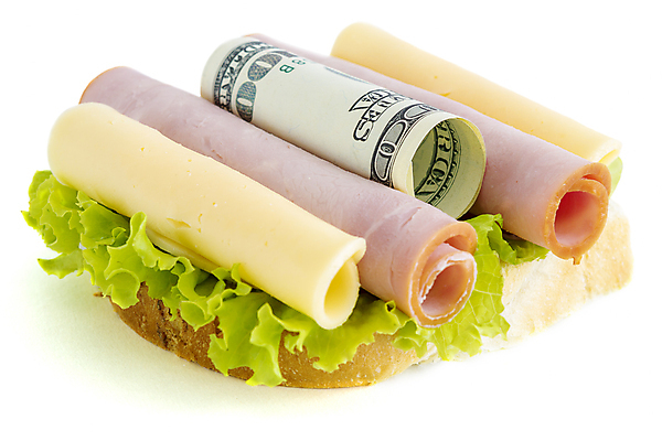 포토 JPG 해외이미지 음식 컨셉 돈 채소 비즈니스 상상 치즈 아이디어 샌드위치 창조 사람없음 일상 금융 달러 거래 도움 상추 먹기 흰배경 투자 자원 고립 번 자금 해외202004 해외포토 빵 백그라운드 모션 유제품 라이프 경제 흰색 재산 파일형식 이미지허브