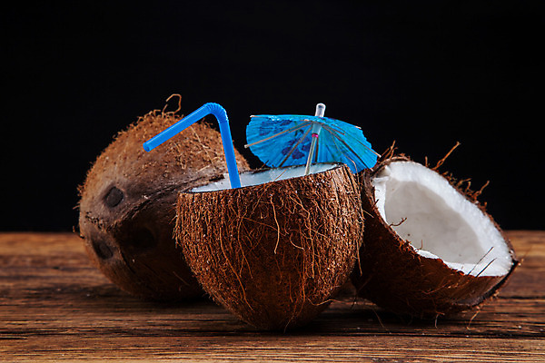 포토 JPG 해외이미지 나무 음료 음식 과일 재료 자연 손바닥 사람없음 물 우유 견과류 껍질 흰색 신선 자르기 코코넛 단백질 이국적 해외202004 해외포토 자연요소 식물 손 컬러 모션 유제품 생태계 영양소 파일형식 이미지허브