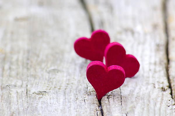 포토 JPG 해외이미지 모양 디자인 결혼 백그라운드 벽지 엄마 추상 휴가 기념 발렌타인데이 3 사랑 사람없음 목재 장식 빨간색 침묵 하트 축하 심볼 질감 빈털터리 2월 깨짐 카피스페이스 해외202004 해외포토 나무 감정 컬러 컨셉 무늬 재료 가족 데이이벤트 이벤트 소리 공백 날짜 파일형식 이미지허브