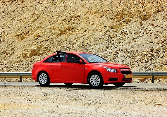 포토 JPG 해외이미지 모델 디자인 도로 스포츠 여행 백그라운드 컨셉 교통시설 자동차 새로움 거리 사람없음 옆모습 빨간색 빛 운동 반사 금속 검은색 힘 공연 운전 바퀴 고급 묘사 속도 타이어 스포츠카 모터 범퍼 자동 스타일 해외202004 해외포토 길 육상교통 뷰포인트 컬러 교통 모션 재질 건강 이벤트 시설 파일형식 이미지허브