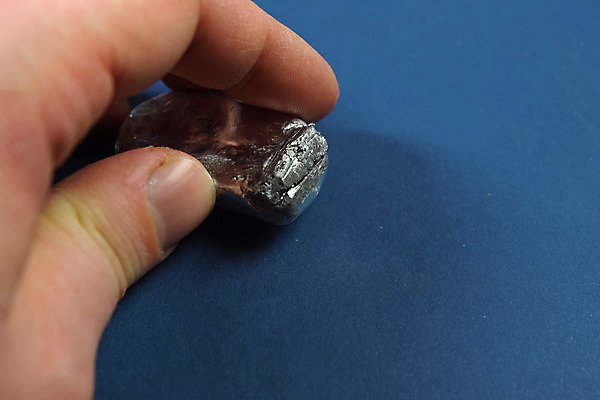 포토 JPG 해외이미지 손 열매 산업 음식 과일 일러스트 비즈니스 손가락 공장 추상 디저트 프레임 건강 사람없음 옆모습 경제 3D 금속 힘 기계 장비 회색 기구 공구 신선 업무 바 황금 붓기 은색 배열 철 순수 묘사 상업 날것 엔진 금괴 기어 방앗간 고립 신발장 철강 해외202004 해외포토 식물 뷰포인트 컬러 컨셉 무늬 공업 모션 재질 신체부위 도구 작업 디지털합성 파일형식 이미지허브