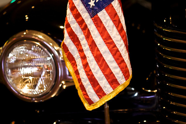 포토 JPG 해외이미지 배너 별 파도 자동차 성공 사람없음 빨간색 파란색 검은색 미국 흰색 깃발 심볼 애국심 7월 독립 무료 범퍼 전국 진짜 해외202004 영광군 해외포토 자연요소 육상교통 바다 컬러 컨셉 북아메리카 날짜 전라남도 파일형식 이미지허브