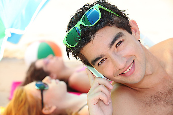 포토 JPG 해외이미지 수영복 모래 반바지 공 학교 하늘 휴가 갈색머리 풍경 소년 세명 여름 파란색 청춘 비키니 수건 태양 보라색 우정 모임 보호 검은머리 당구 전화기 양산 초대 생강 단절 해외202004 해외포토 자연요소 헤어스타일 옷 계절 교육 남자 어린이 컬러 컨셉 채소 바지 사람 친구 위생용품 구기 파일형식 이미지허브