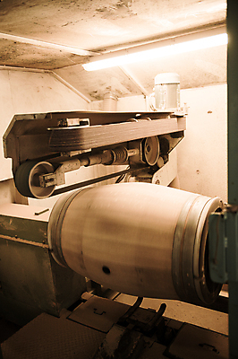 포토 JPG 해외이미지 사람없음 기계 청소 오크통 와인통 해외202004 해외포토 와인 파일형식 이미지허브