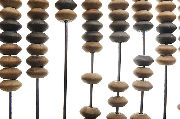 포토 JPG 해외이미지 프레임 사람없음 목재 갈색 금속 계산기 주판 수확 기구 공구 수학 계산 덧셈 구슬 원시시대 회계 옛날 카운트 해외202004 해외포토 나무 컬러 농업 재료 교과목 재질 문구용품 경제 장비 도구 역사 파일형식 이미지허브