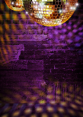 포토 JPG 해외이미지 벽 백그라운드 공 유리 벽돌 사람없음 장식 빛 반사 지구본 파티 보라색 어둠 거울 축하 화려 황금 제비꽃 클럽 디스코 벽돌담 유흥 해외202004 해외포토 꽃 음악 컬러 컨셉 재질 이벤트 담장 춤 파일형식 이미지허브
