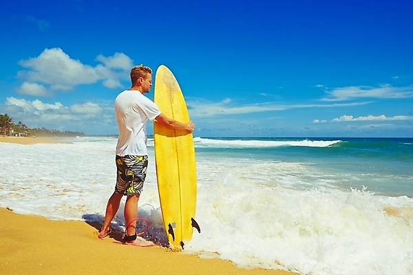 포토 JPG 해외이미지 라이프스타일 남자 모래 스포츠 파도 바다 여행 자연 하늘 휴가 건강 한명 사람 물 여름 햇빛 맑음 기쁨 수상스포츠 잡기 서핑보드 서핑 서퍼 스리랑카 파라다이스 해외202004 해외포토 자연요소 1 계절 감정 아시아 모션 날씨 운동선수 생활 태양 보드_스포츠 생태계 파일형식 이미지허브