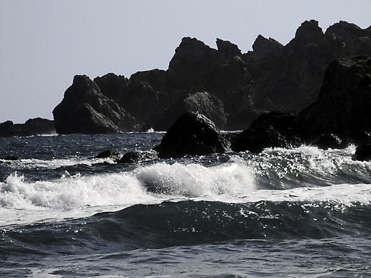 포토 JPG 해외이미지 유럽 파도 바다 여행 하늘색 자연 하늘 바람 휴가 풍경 사람없음 야외 여름 파란색 평화 항구 탐험 만 거친 떨어짐 위험 지중해 폭풍 몰타섬 얇은 주입구 해외202004 해외포토 자연요소 계절 나라 컬러 섬 컨셉 교통시설 날씨 생태계 몰타 파일형식 이미지허브