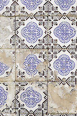 포토 JPG 해외이미지 전통 디자인 외관 벽 백그라운드 꽃무늬 패턴 건축양식 추상 바닥 주택 미술 사람없음 건물 장식 파란색 컬러풀 수확 골동품 흰색 도자기 포르투갈 타일 묘사 질감 정사각형 모자이크 모음 수공예 리스본 엘리먼트 옛날 해외202004 해외포토 도형 건축물 건축 꽃 유럽 컬러 무늬 농업 문화예술 한글 공예 파일형식 이미지허브