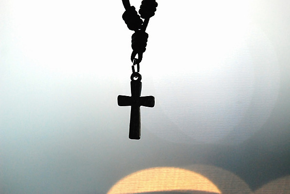 포토 JPG 해외이미지 모양 실루엣 기독교 종교 백그라운드 십자가 밭 자연 하늘 날씨 조명 부활절 사람없음 야외 빛 햇빛 교회 일출 믿음 일몰 기도 죽음 예수 심볼 묘사 보케 신성 희생 천국 내추럴 블러 신앙심 해외202004 해외포토 기념일 감정 농업 종교건축 촬영기법 건물 태양 노을 신_종교 생태계 파일형식 이미지허브