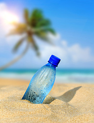 포토 JPG 해외이미지 음료 음식 모래 바다 여행 백그라운드 자연 하늘 휴가 손바닥 풍경 사람없음 야외 물 여름 파란색 햇빛 태양 맑음 침묵 추위 흰색 신선 바 뜨거움 액체 떨어짐 시원함 컨테이너 플라스틱 갈증 땅 상쾌 해외202004 해외포토 자연요소 손 계절 감정 산업 컬러 컨셉 재질 날씨 소리 생태계 파일형식 이미지허브