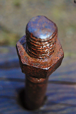 포토 JPG 해외이미지 디자인 산업 리본 조각 장신구 부분 사람없음 금속 줄무늬 장비 견과류 나사 업무 얼룩 닫기 철 묘사 부식 볼트 지역 앞머리 엘리먼트 옛날 철강 해외202004 해외포토 헤어스타일 무늬 모션 재질 공구 작업 파일형식 이미지허브