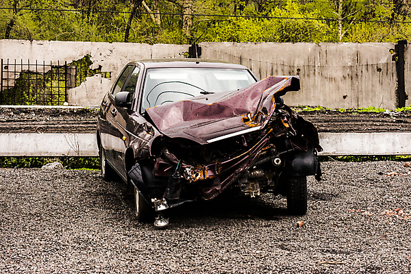 포토 JPG 해외이미지 1 도로 창문 교통시설 자동차 유리 사람없음 야외 빛 손상 운전 긴급 죽음 고속도로 경찰 위험 충돌 속도 싱글 보안 승객 충격 문제 짐차 한조각 보험 모터 깨짐 범퍼 제어 헬프 해외202004 해외포토 직업 길 육상교통 교통 컨셉 모션 재질 안전 도움 시설 파일형식 이미지허브