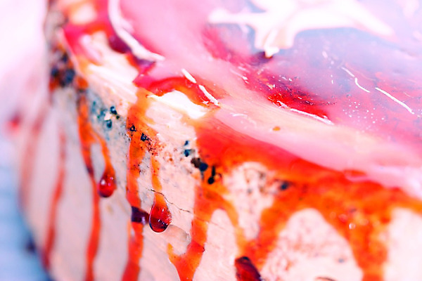 포토 JPG 해외이미지 음식 조각 재료 검은배경 디저트 요리 사람없음 장식 갈색 과자 케이크 초콜릿 얼음 어둠 빵집 젖음 신선 붓기 닫기 달콤 맛 크림 준비 만들기 브라우니 페스츄리 핸드메이드 해외202004 해외포토 자연요소 빵 컬러 백그라운드 컨셉 모션 상점 검은색 파일형식 이미지허브