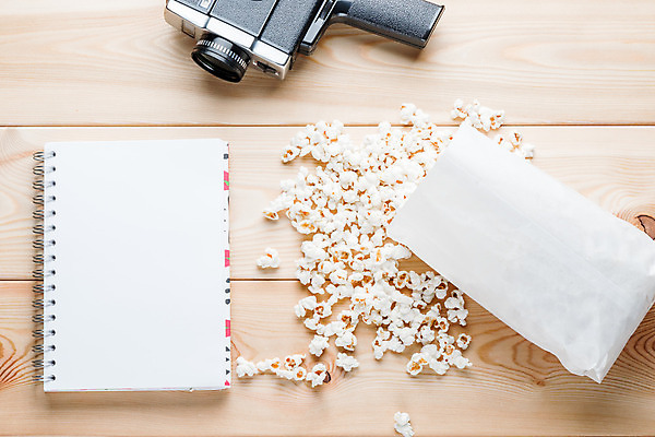 포토 JPG 해외이미지 산업 종이 음식 백그라운드 비즈니스 탁자 프레임 옥수수 사람없음 목재 카메라 우주 검은색 공책 공백 장비 수확 흰색 맛 정상 영화관 먹기 필름 영화 오브젝트 그림 복고 팝콘 장면 동영상 책임자 옛날 짠맛 팝 프로듀서 해외202004 해외포토 나무 직업 컬러 가구 컨셉 농업 재료 모션 문화예술 문구용품 곡류 전자제품 극장 파일형식 이미지허브