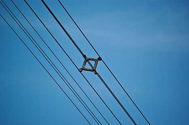 포토 JPG 해외이미지 선 사람없음 야외 가로 컬러풀 힘 전선 전염 해외202004 해외포토 컬러 질병 감염 파일형식 이미지허브