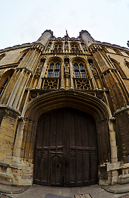 포토 JPG 해외이미지 영어 여행 건축양식 출입구 영국 잉글랜드 사람없음 건물 문 대학교 런던 옛날 해외202004 해외포토 문자 건축물 건축 유럽 학교 파일형식 이미지허브