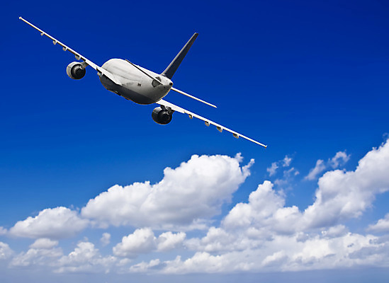 포토 JPG 해외이미지 구름 산업 여행 날개 하늘 휴가 비행기 안전 사람없음 공항 파일럿 땅 리프트 활주로 제트기 이륙 대패 몰타섬 착륙 해외202004 해외포토 자연요소 직업 길 섬 항공교통 교통시설 대중교통 몰타 파일형식 이미지허브