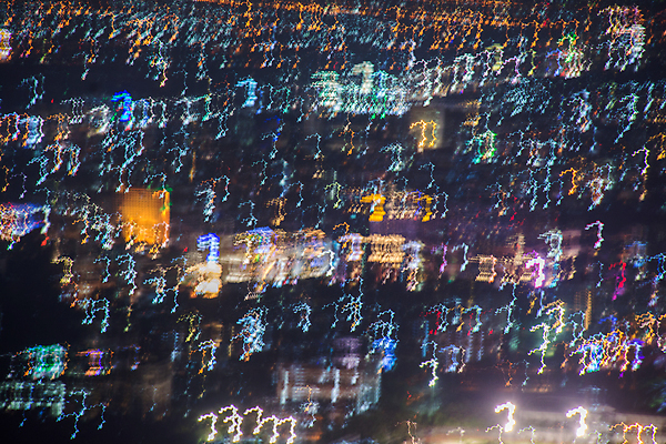 포토 JPG 해외이미지 도로 선 백그라운드 이동 컨셉 패턴 교통시설 자국 모션 자동차 추상 미래 전등 영국 거리 미술 사람없음 야외 빨간색 빛 축제 어둠 활발 산책로 도시 고속도로 야간 소프트포커스 속도 질감 네온 공평 빛망울 방법 블러 효과 해외202004 해외포토 자연요소 유럽 길 육상교통 컬러 교통 무늬 문화예술 조명 촬영기법 시설 파일형식 이미지허브