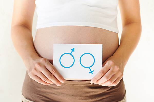 포토 JPG 해외이미지 라이프스타일 손 여자 행복 종이 어린이 백그라운드 엄마 사랑 한명 사람 소년 성인 야외 부모 희망 공백 임산부 임신 육아 흰색 아기 잡기 닫기 예측 심볼 태교 태아 천국 해외202004 해외포토 1 남자 감정 컬러 컨셉 가족 모션 생활 신체부위 파일형식 이미지허브