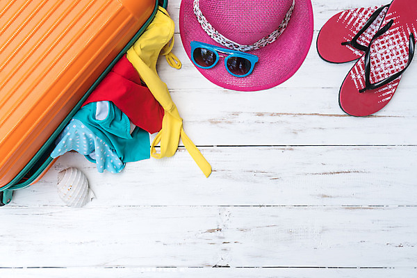 포토 JPG 해외이미지 옷 여자 행복 바다 여행 백그라운드 컨셉 가방 하늘 휴가 항해 실내 사람 사람없음 여름 파란색 선글라스 카메라 여행가방 짐 오픈 공항 출발 짐싸기 수하물 예산 해외202004 해외포토 잡화 계절 감정 안경 컬러 배_교통 교통시설 내부 전자제품 파일형식 이미지허브