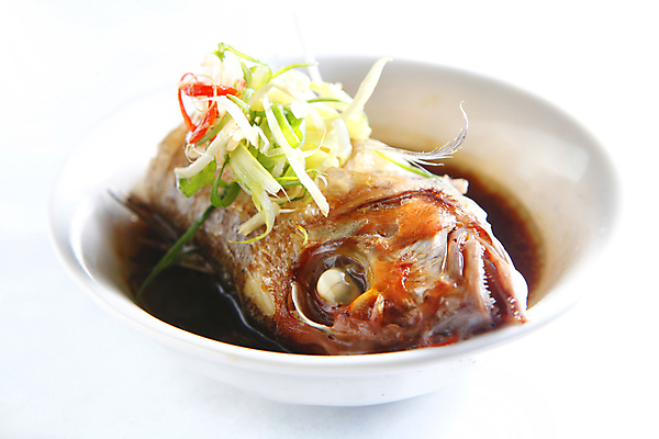 포토 JPG 해외이미지 음식 양파 육류 어류 사람없음 초록색 식당 식사 중국 해외202004 해외포토 아시아 컬러 채소 식재료 상점 수중동물 파일형식 이미지허브