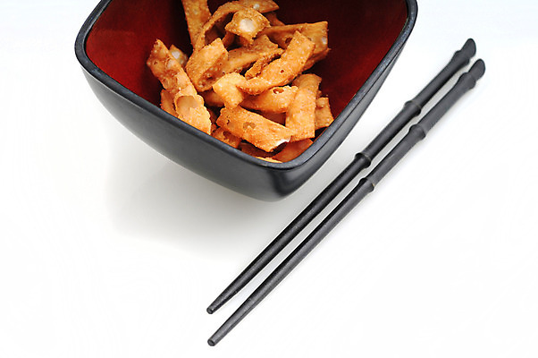 포토 JPG 해외이미지 아시아 음식 젓가락 요리 동양인 사람없음 중식 사발 채식주의자 탄수화물 비건 해외202004 해외포토 나라 수저 인종 사기그릇 채식 파일형식 이미지허브