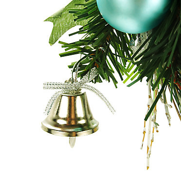 포토 JPG 해외이미지 전통 크리스마스장식 크리스마스 겨울 휴가 매달리기 창조 사람없음 장식 초록색 파란색 크리스마스트리 축제 회색 장식볼 종 나뭇가지 축하 소나무 은색 오브젝트 만족 흰배경 청록색 노엘 인공 크리스마스이브 핸드메이드 해외202004 해외포토 나무 계절 기념일 감정 컬러 백그라운드 컨셉 모션 흰색 파일형식 이미지허브