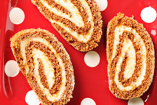 포토 JPG 해외이미지 음식 빵 조각 백그라운드 크리스마스 다이어트 호박 휴가 디저트 치즈 건강 사람없음 장식 갈색 과자 케이크 흰색 대접 신선 달콤 아침식사 가루 설탕 굽기 먹기 크림 롤 칼로리 고립 슈가파우더 크림치즈 페스츄리 카피스페이스 해외202004 해외포토 기념일 컬러 채소 모션 유제품 식사 공백 맛 구이 파일형식 이미지허브