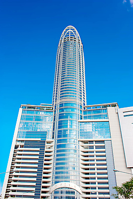포토 JPG 해외이미지 구름 아시아 여행 비즈니스 건축양식 하늘 새로움 풍경 사람없음 건물 파란색 빛 사무실 반사 탑 도시 센터 큼 상업 지역 스카이라인 해외202004 해외포토 자연요소 건축물 건축 나라 컬러 컨셉 크기 파일형식 이미지허브