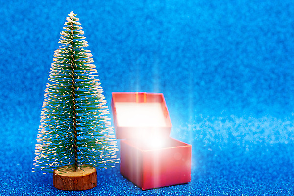 포토 JPG 해외이미지 나무 전통 디자인 계절 리본 백그라운드 크리스마스 겨울 휴가 새로움 선물 사람없음 장식 초록색 빛 상자 축제 장식볼 덮개 흰색 축하 소나무 12월 연도 마법 전나무 해외202004 해외포토 식물 기념일 컬러 컨셉 뚜껑 날짜 파일형식 이미지허브