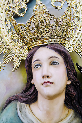 포토 JPG 해외이미지 기독교 종교 문화 얼굴 조각 건축양식 엄마 미술 사람없음 장식 숫자 교회 천주교 골동품 기도 영혼 집중 신성 안심 마리아 목각 신앙심 해외202004 해외포토 문자 건축 컨셉 가족 종교건축 문화예술 육류 건물 신체부위 파일형식 이미지허브