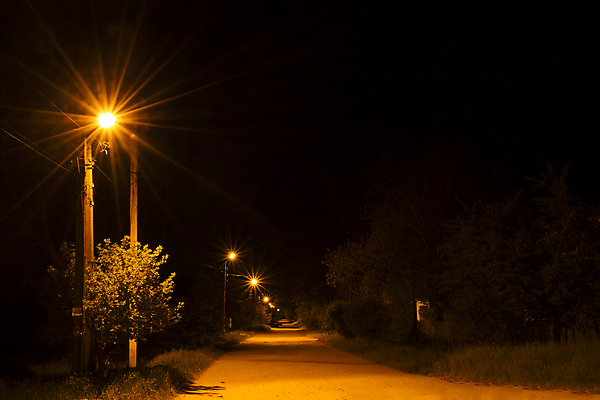 포토 JPG 해외이미지 도로 길 풍경 사람없음 빛 어둠 황혼 시골 등불 야간 빛망울 점화 해외202004 해외포토 자연요소 교통시설 조명 일몰 파일형식 이미지허브