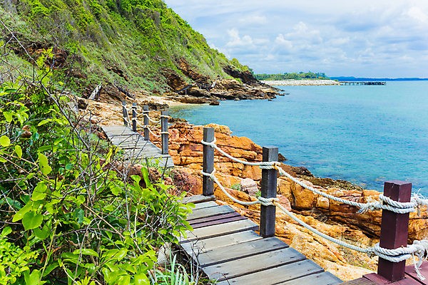 포토 JPG 해외이미지 계절 아시아 길 바다 섬 여행 백그라운드 태국 자연 하늘 날씨 휴가 휴식 풍경 사람없음 야외 목재 물 여름 파란색 여행객 평화 바위 만 방파제 장면 천국 석호 파라다이스 수평선 해외202004 해외포토 자연요소 나무 공공시설 나라 컬러 컨셉 재료 사람 돌_바위 생태계 파일형식 이미지허브