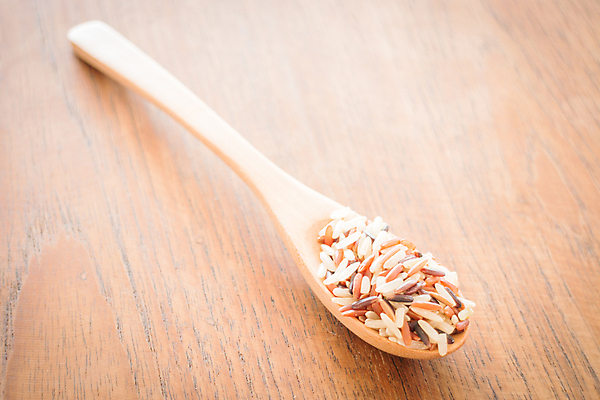 포토 JPG 해외이미지 음식 백그라운드 재료 태국 밥 건조 건강 식이요법 종류 요리 씨앗 동양인 사람없음 목재 빨간색 갈색 쌓기 숟가락 줄무늬 흰색 맛 낟알 시리얼 먹기 유기농 질감 날것 섬유 내추럴 생식 채식주의자 탄수화물 프리미엄 많음 해외202004 해외포토 나무 식물 웰빙 아시아 컬러 컨셉 무늬 모션 수저 인종 직물 채식 파일형식 이미지허브