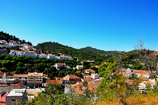 포토 JPG 해외이미지 구름 도로 건축양식 상상 하늘 사람 사람없음 건물 태양 기계 골동품 도시 역사 박물관 과거 타운 혁명 옛날 해외202004 해외포토 자연요소 건축물 건축 길 컨셉 교통시설 파일형식 이미지허브