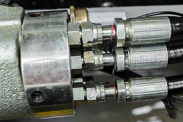 포토 JPG 해외이미지 산업 부분 공장 교통시설 기술 안전 사람없음 금속 힘 기계 장비 기구 공구 수리 닫기 제조 자르기 엔진 정비공 기어 공학 되감기 로딩 보유 자동 철강 커터 해외202004 해외포토 교육 교통 공업 모션 재질 도구 기술자 시설 파일형식 이미지허브