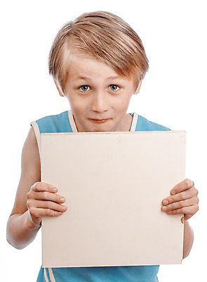 포토 JPG 해외이미지 백인 배너 옷 티셔츠 한명 사람 소년 금발 흰색 잡기 화이트보드 슛 골프티 고립 저지 카피스페이스 해외202004 해외포토 서양인 1 헤어스타일 남자 어린이 컬러 셔츠 모션 골프용품 공백 파일형식 이미지허브