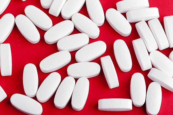 포토 JPG 해외이미지 과학 건강 사람없음 빨간색 알약 약 고통 흰색 그룹 질병 약국 오브젝트 처방 보충 고립 돌봄 진통제 치료제 치유 화학물질 항생제 해외202004 해외포토 감정 컬러 의학 모션 화학 파일형식 이미지허브