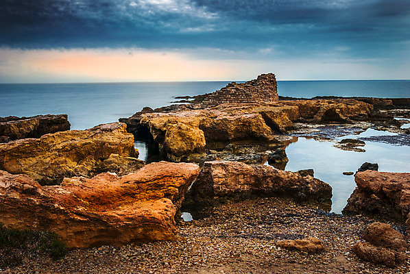 포토 JPG 해외이미지 파도 바다 여행 오렌지 아프리카 자연 하늘 표면 아침 벽돌 풍경 사람없음 야외 물 여름 햇빛 일출 맑음 침묵 일몰 바위 저녁 지중해 당구 폐허 장면 내추럴 옛날 튀니지 수평선 해외202004 해외포토 주간 자연요소 계절 나라 과일 날씨 태양 구기 노을 소리 돌_바위 야간 생태계 파일형식 이미지허브