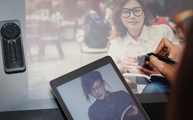 포토 JPG 해외이미지 아이콘 직업 손 여자 아시아 컨셉 인터넷 일러스트 비즈니스 창조 미술 한명 그래픽 컴퓨터 터치패드 사무실 알약 펜 스크린 모니터 검은색 터치 정보 공구 업무 감각 그리기 디자이너 무선전화기 그림 전자 멀티미디어 패드 입력 해외202004 해외포토 1 나라 컬러 모션 문화예술 사람 신체부위 전자제품 필기구 약 도구 작업 전화기 파일형식 이미지허브