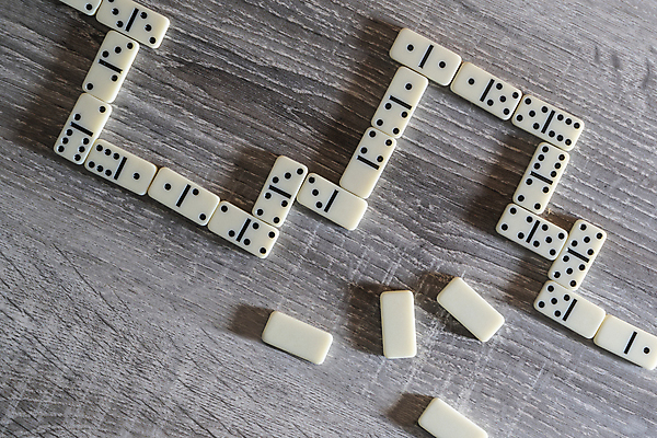 포토 JPG 해외이미지 사람없음 여러개 도미노 놓기 해외202004 해외포토 다수 모션 파일형식 이미지허브