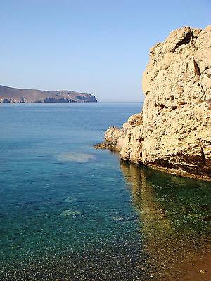 포토 JPG 해외이미지 바다 섬 여행 자연 하늘 휴가 산 파노라마 풍경 사람없음 초록색 물 여름 파란색 놀람 트래킹 만 투명 크리스탈 그리스 에메랄드 암초 그리스인 내추럴 우수 인기 터키석 해외202004 해외포토 자연요소 서양인 계절 감정 유럽 컬러 레저 촬영기법 표정 광석 보석 절기 생태계 파일형식 이미지허브