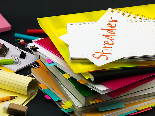 포토 JPG 해외이미지 교육 종이 문장 비즈니스 학교 사람없음 책 단어 스터디 사무실 쌓기 정보 흰색 업무 폐기물 인쇄 책상 오브젝트 보고서 준비 문서 파일 폴더 페이지 수납 바인더 흙더미 회계 고립 보관소 해외202004 해외포토 문자 컬러 가구 모션 경제 학습 사무용품 흙 작업 쓰레기 저장 파일형식 더미 이미지허브