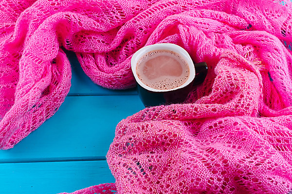 포토 JPG 해외이미지 라이프스타일 커피 음료 음식 분홍색 백그라운드 크리스마스 탁자 아침 휴가 디저트 새로움 주택 따뜻함 사탕 사람없음 내부 컵 파란색 초콜릿 카페 기쁨 우유 머그컵 추위 가을 시간 뜨거움 액체 달콤 맛 아침식사 정상 설탕 연도 코코아 리빙 마시멜로우 라떼 안락 해외202004 해외포토 주간 식기 계절 기념일 감정 컬러 가구 컨셉 유제품 건물 생활 상점 식사 파일형식 이미지허브